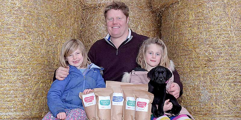 You are currently viewing Family launches new brand of organic gluten-free porridge oats