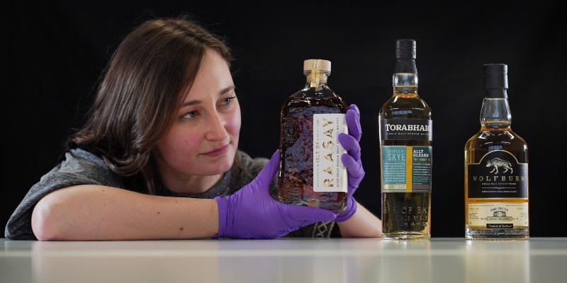 You are currently viewing National Museums Scotland acquires whisky collection to showcase ‘thriving’ industry