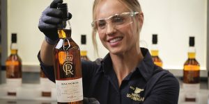 Read more about the article Balmoral launches Coronation single malt
