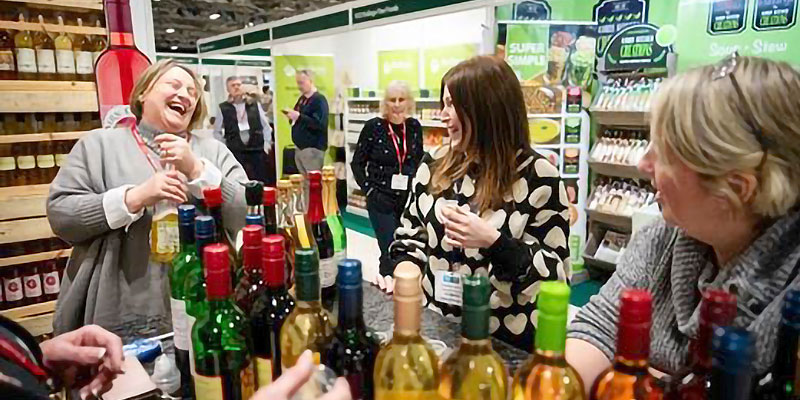 You are currently viewing Buyers brave elements to attend food and drink show